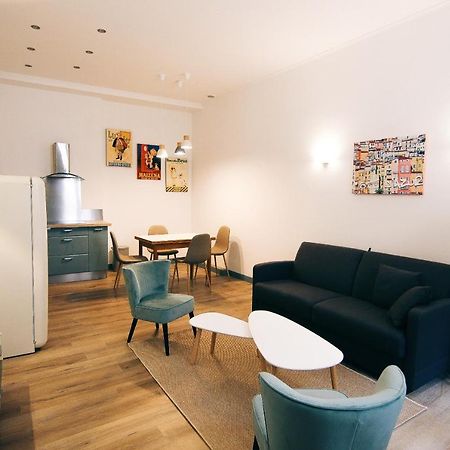 Au Coeur Du Vieil Antibes Apartment Bagian luar foto