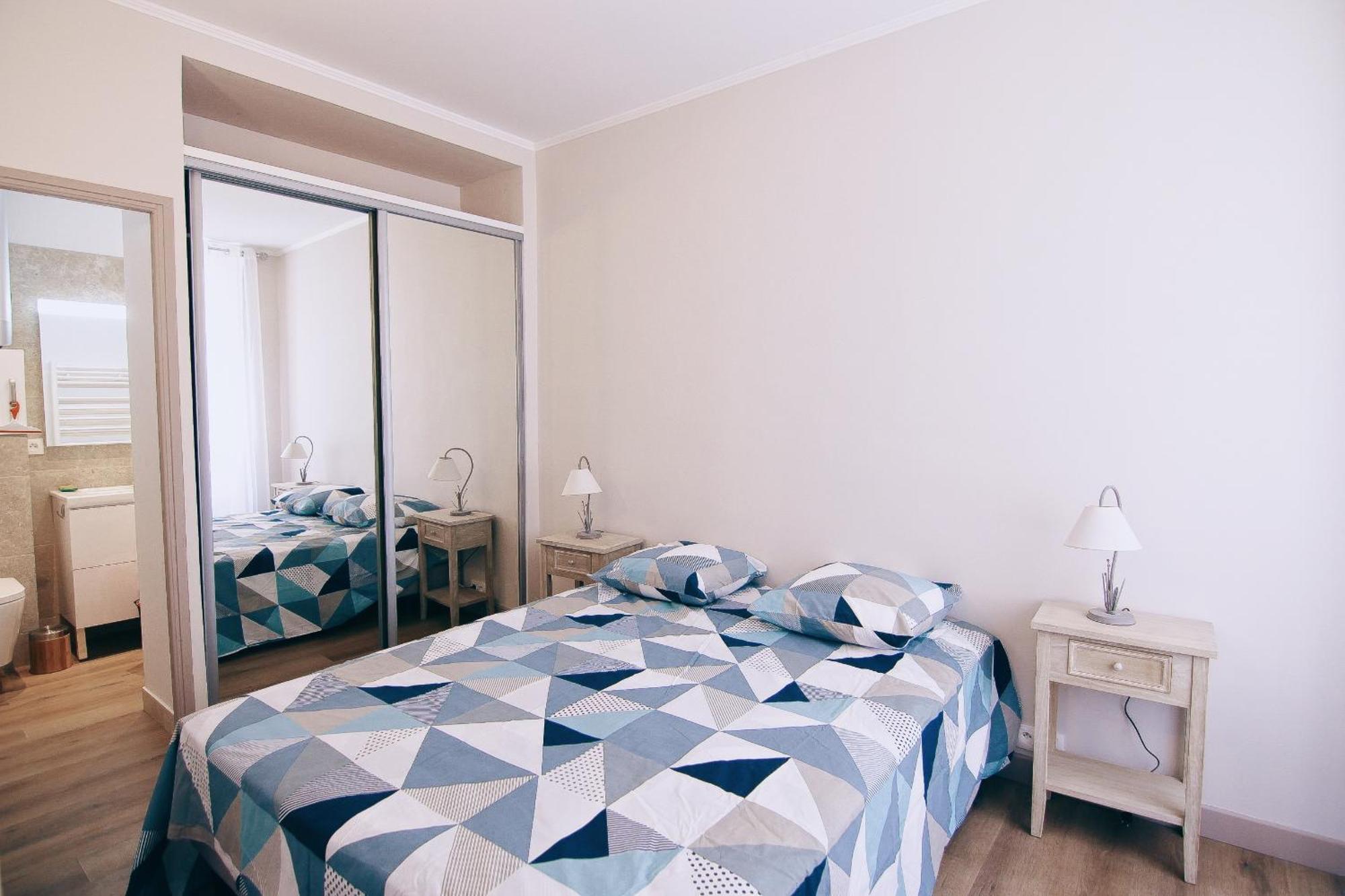 Au Coeur Du Vieil Antibes Apartment Bagian luar foto